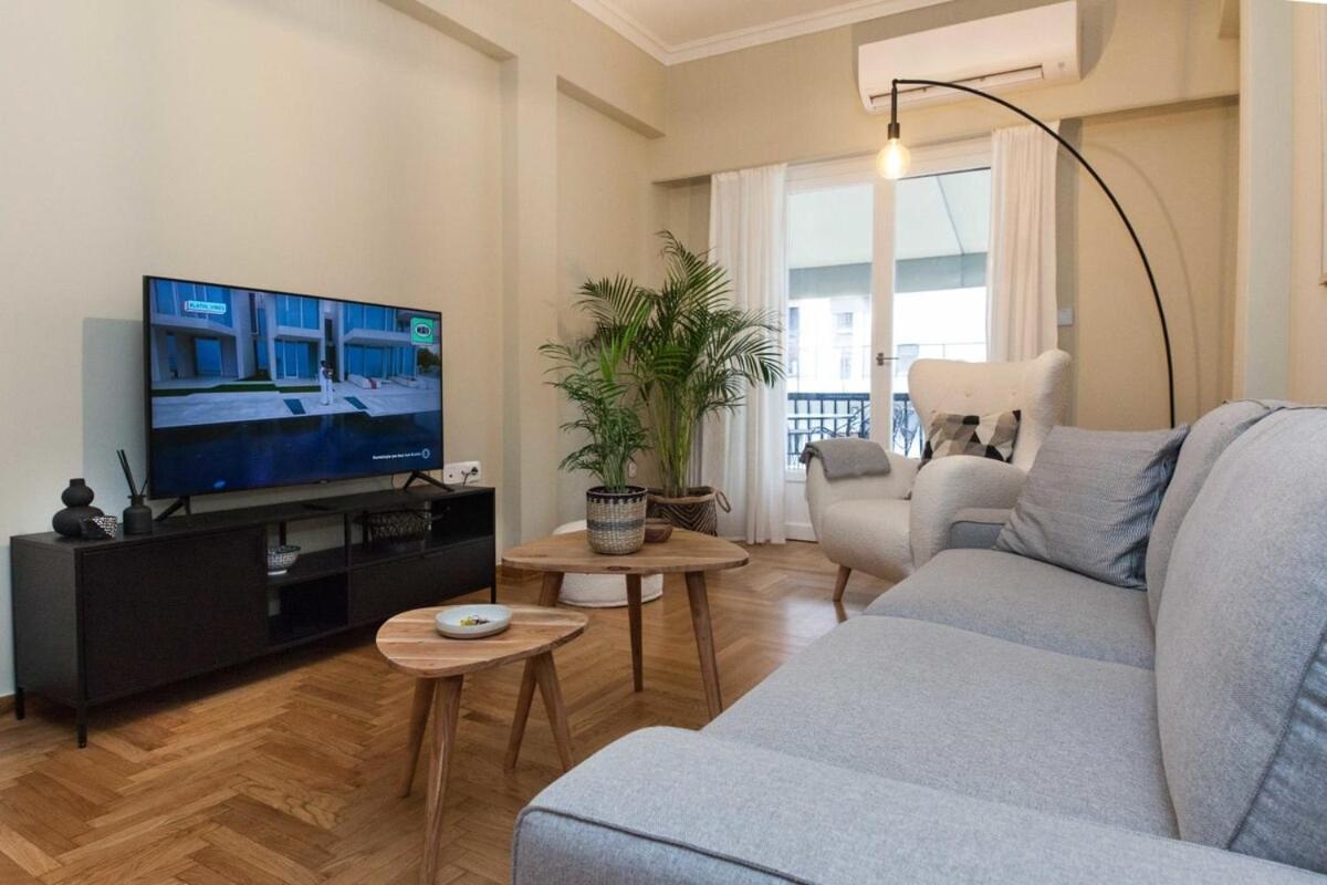 Pagrati Urban Oasis Getaway 2Bd Apt With Balcony 雅典 外观 照片